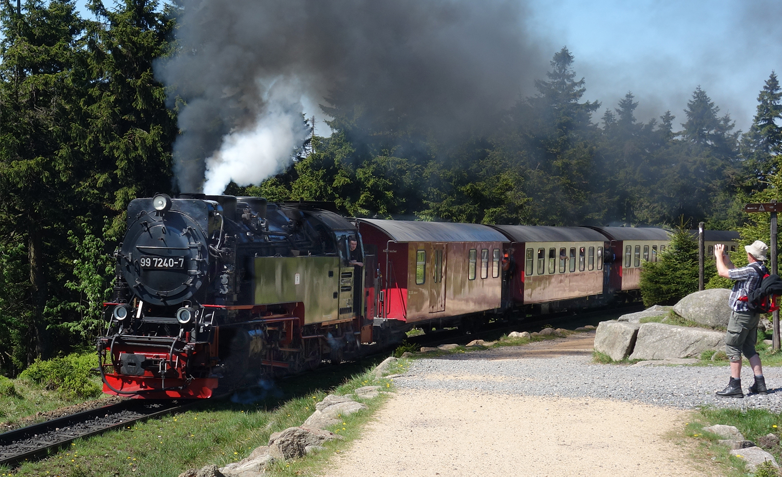 g 005 Brocken steam train