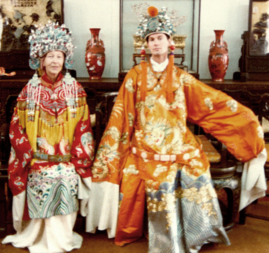 the empress dowager and her favouite consort